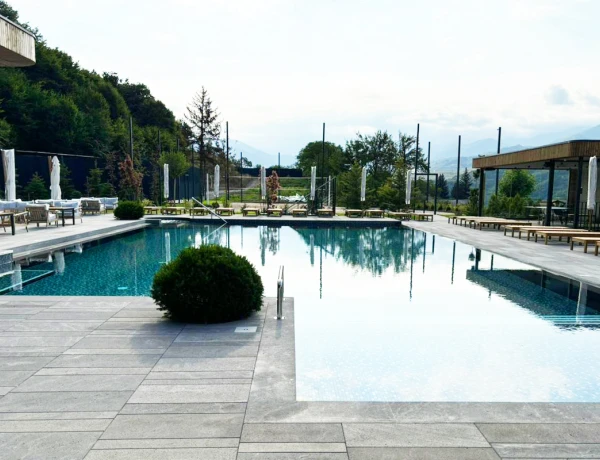 Hotel Dilidschani Tun