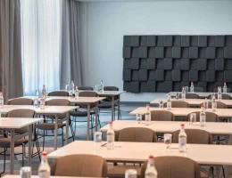 Hotel Holiday Inn Express Eriwan