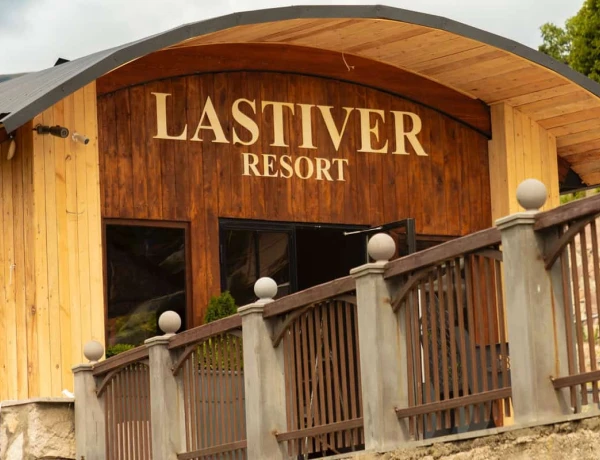 Lastiver Resort