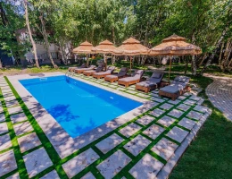 Garden Inn Resort
