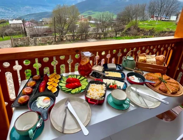 Berkri Gastro Yard and Guesthouse