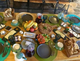 Berkri Gastro Yard and Guesthouse