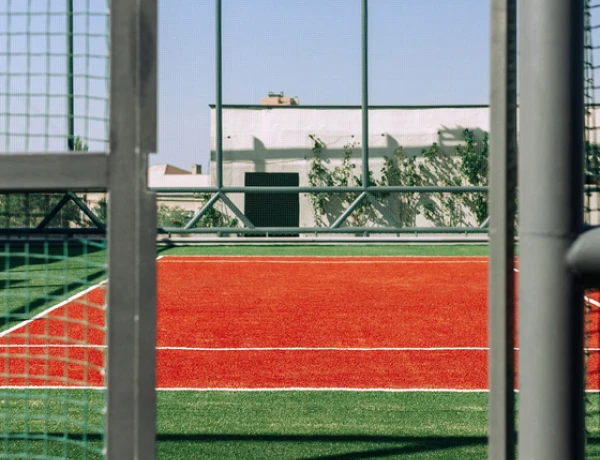 Hôtel Seven Visions, The Dvin