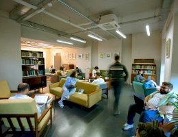 Hostel 11+1 by TUMO