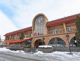 Ketscharis Hotel and Resort