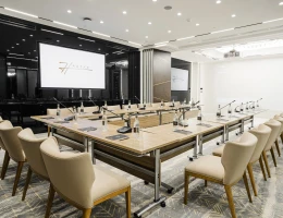 Seven Visions Hotel, The Dvin