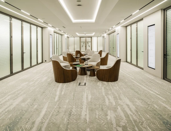 Seven Visions Hotel, The Dvin