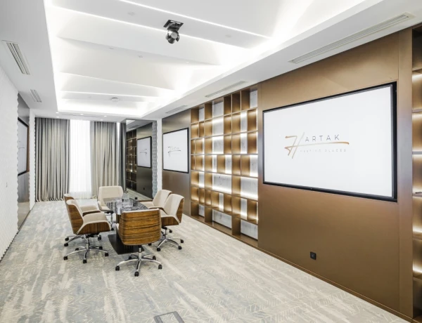 Seven Visions Hotel, The Dvin