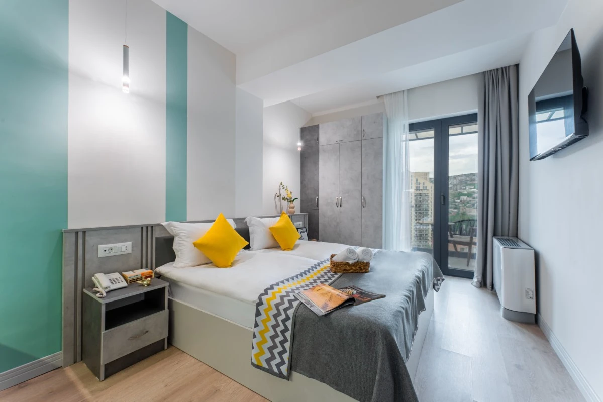 Studio-Apartment (mit Balkon)