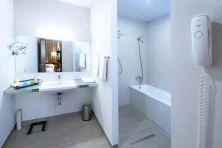 Hotel Ani Grand