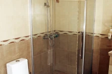 Իմպերիալ Փելես հյուրանոց