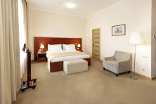 Hotel Ani Plaza