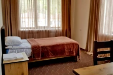 Hotel Mina