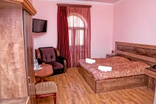 Hotel Lara