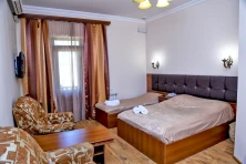 Hotel Lara