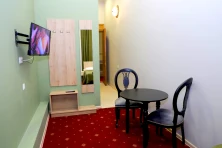 Hotel Araks