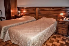 Hotel Araks