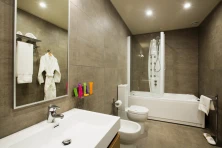 Hotel Opera Suite