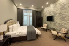 Hotel Hills Resort