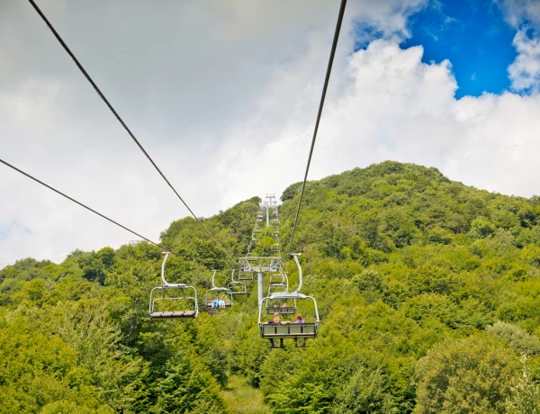 Zaghkadsor, Kloster Ketscharis, Seilbahn