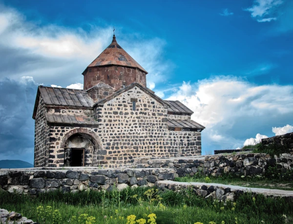 Храм Гарни, Монастырь Гегард, Озеро Севан, Монастырь Севанаванк