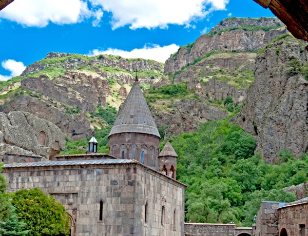 Tempel von Garni, Kloster Geghard, Sewansee, Kloster Sewanawank