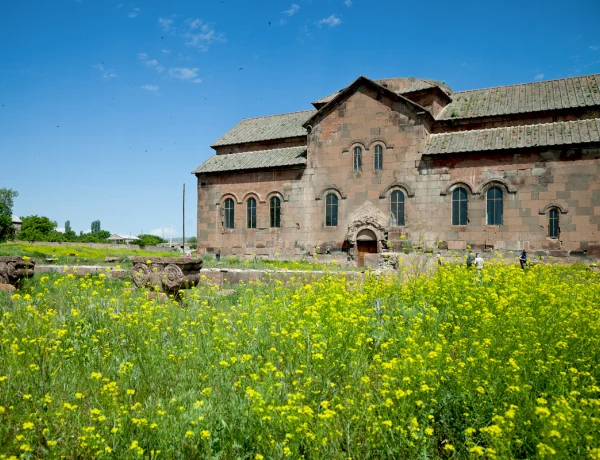 Catedral de Aruch, Marmashen, Gyumrí, Museo de la Vida Urbana, Harichavanq