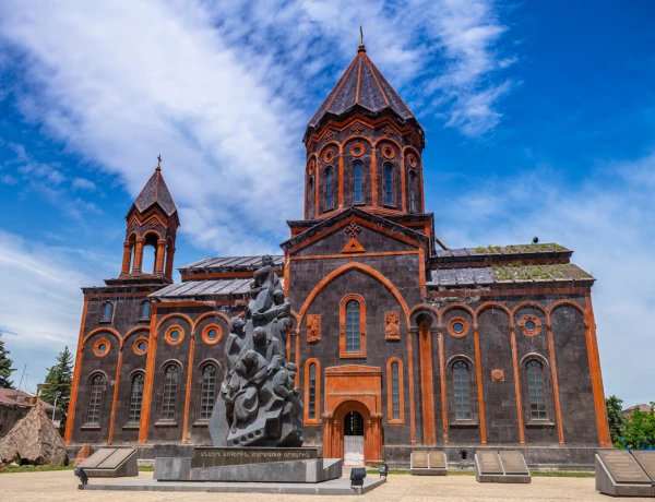Catedral de Aruch, Marmashen, Gyumrí, Museo de la Vida Urbana, Harichavanq