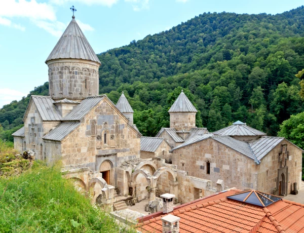 Lago Sevan, Monastero Sevanavanq, Diligian, Monastero Haghartsin, Monastero Gosciavanq