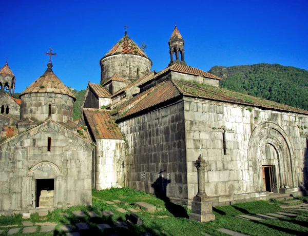 Monasterio Haghpat, Monasterio Sanahín