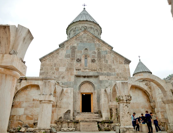 Zaghkadsor, Ketscharis, Seilbahn, Sewansee, Sewanawank, Dilidschan, Haghartsin, Goschawank