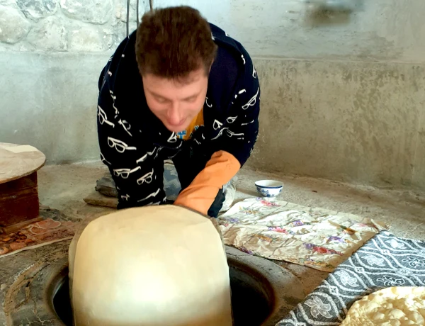 Храм Гарни, Монастырь Гегард, Мастер-класс по выпечке лаваша