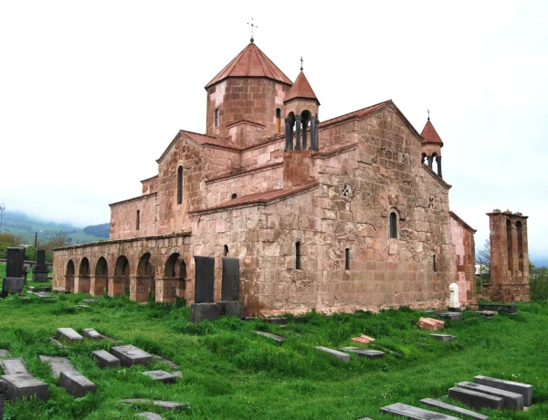 Monasterio Haghpat, Monasterio Sanahín, Monasterio Odzun
