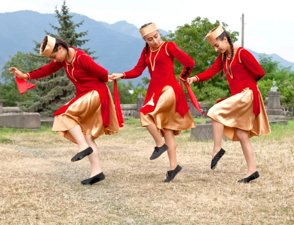 Monasterio Haghpat, Monasterio Sanahín, Monasterio Odzun