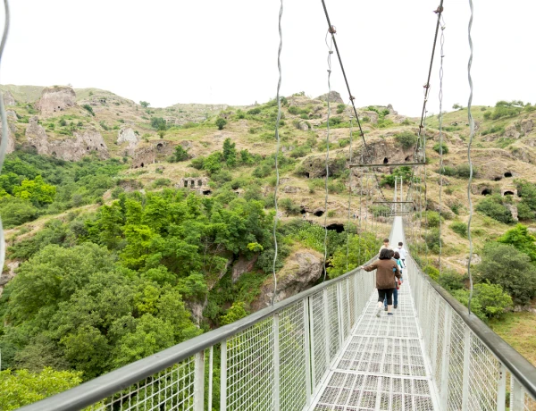 Hin Areni wine factory, Tatev Monastery, Ropeway, Khndzoresk Caves