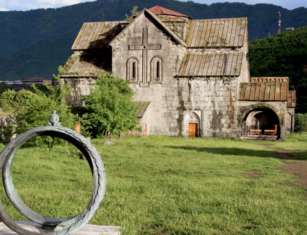Monasterio Haghpat, Monasterio Sanahín, Fortaleza de Akhtala