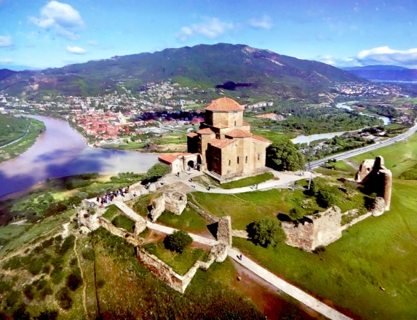 Հայաստանի և Վրաստանի մշակութային գանձերը 2 օրում