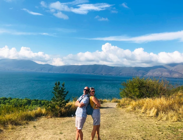 Lago Sevan, Sevanavanq, Diligian, Haghartsin, Gosciavanq, Lago Parz (Cristallo)