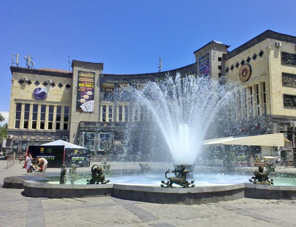 Խոր Վիրապի վանք, շրջայց-զբոսանք Երևանում