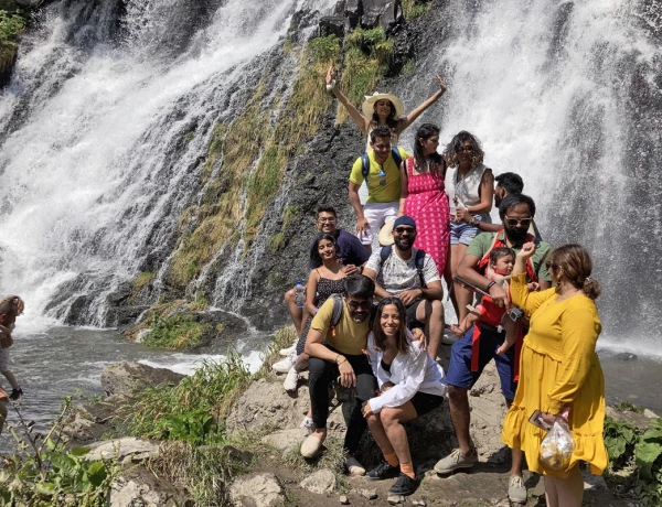 Weinfabrik Hin Areni, Schaki-Wasserfall, Kloster Tatew, Seilbahn