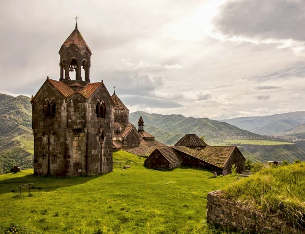 Monastero Haghpat, Monastero Sanahin, principali attrazioni del Tbilisi