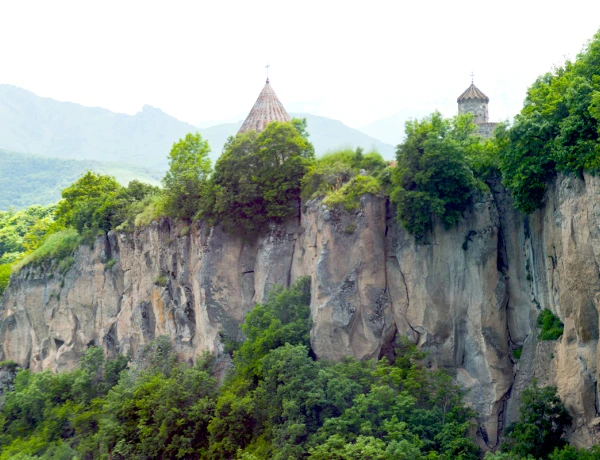 Kloster Chor Wirap, Weinfabrik Hin Areni, Kloster Norawank, Kloster Tatew, Seilbahn