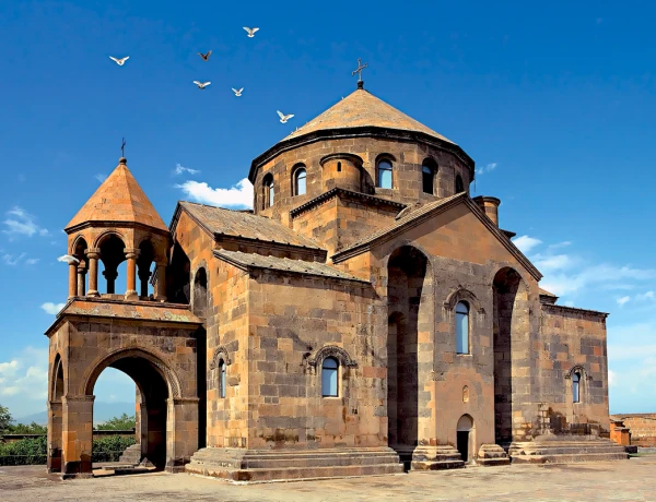 St. Hripsime, St. Gayane, Catedral Madre de Echmiadzín, Sardarapat, Templo de Zvartnots