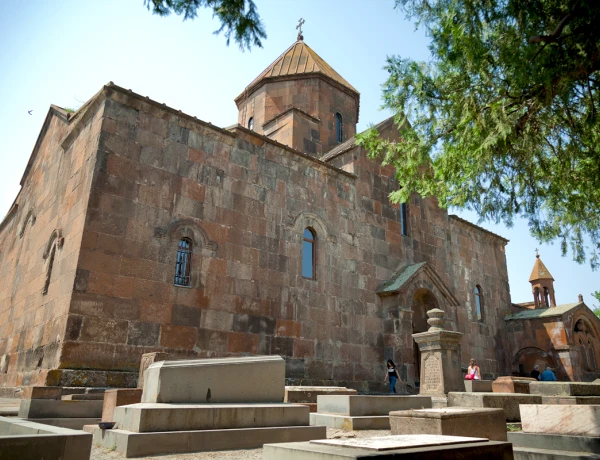 St. Hripsime, St. Gayane, Catedral Madre de Echmiadzín, Sardarapat, Templo de Zvartnots