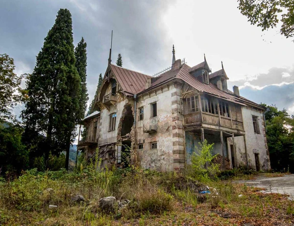 Haghpat, Zarni-Parni Cave Castle Complex, Akhtala Fortress, Aramyants Castle, Sanahin