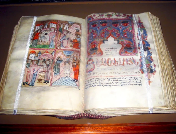 Эчмиадзинский собор, Сокровищница, Звартноц, Цахкадзор, Кечарис, Канатная дорога