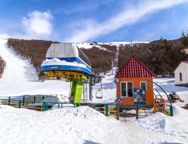 Эчмиадзинский собор, Сокровищница, Звартноц, Цахкадзор, Кечарис, Канатная дорога