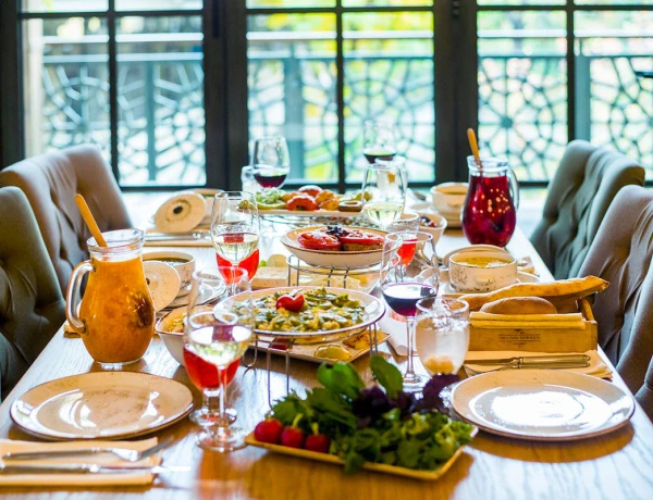 Таверна Ереван – Риверсайд