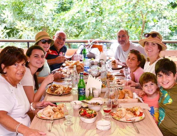 Таверна Ереван – Риверсайд