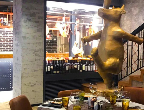 Smoking Chef Grill & Wine